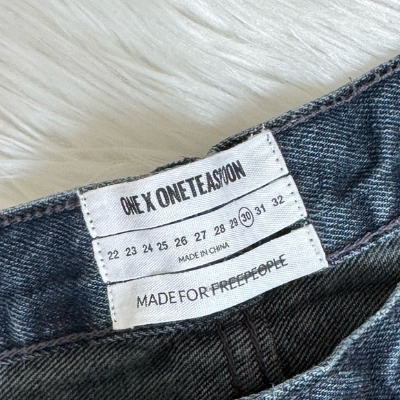 One Teaspoon Hendrix Denim Shorts for Free People - Picture 3 of 3